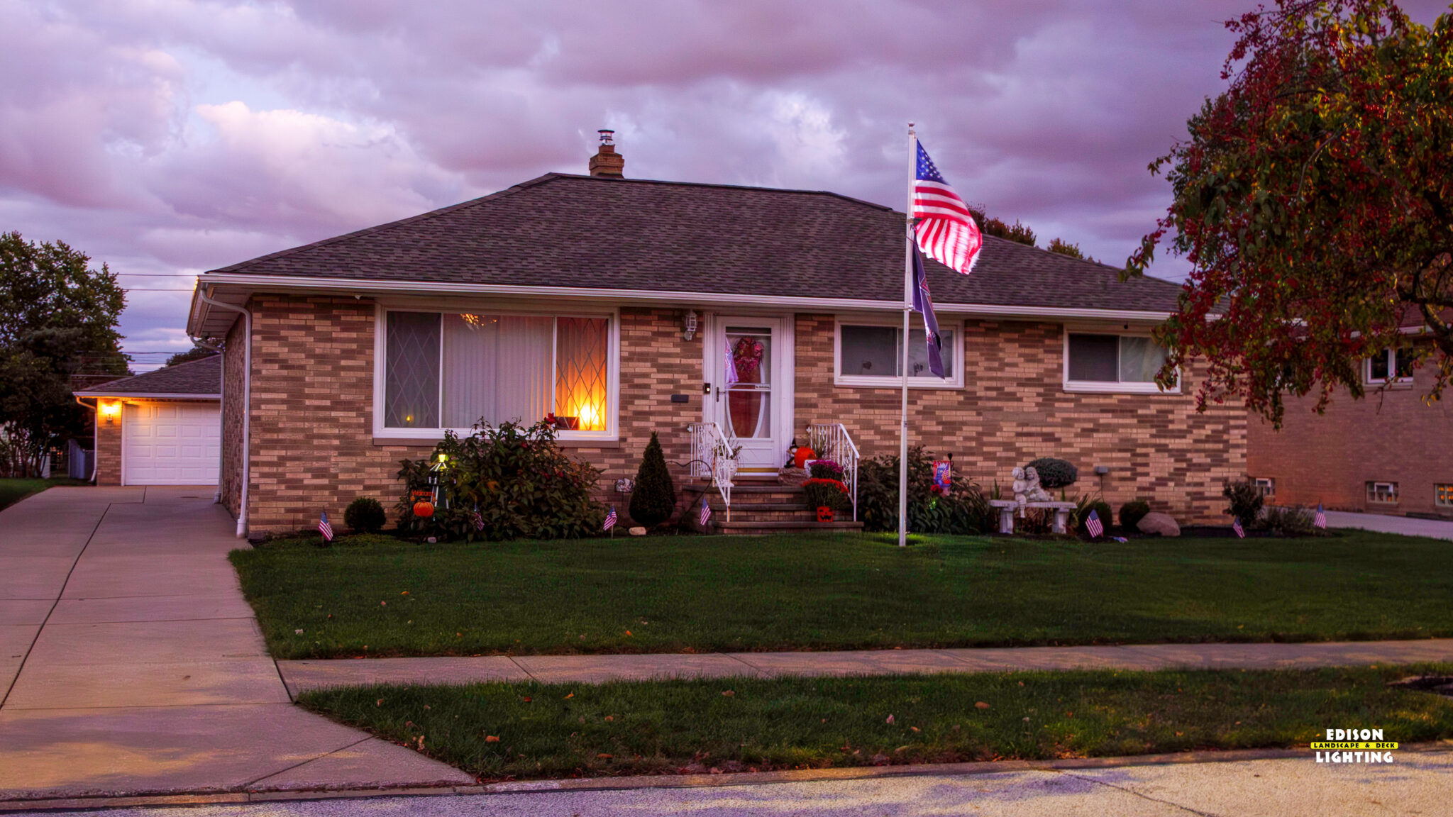 Permanent Holiday Lighting