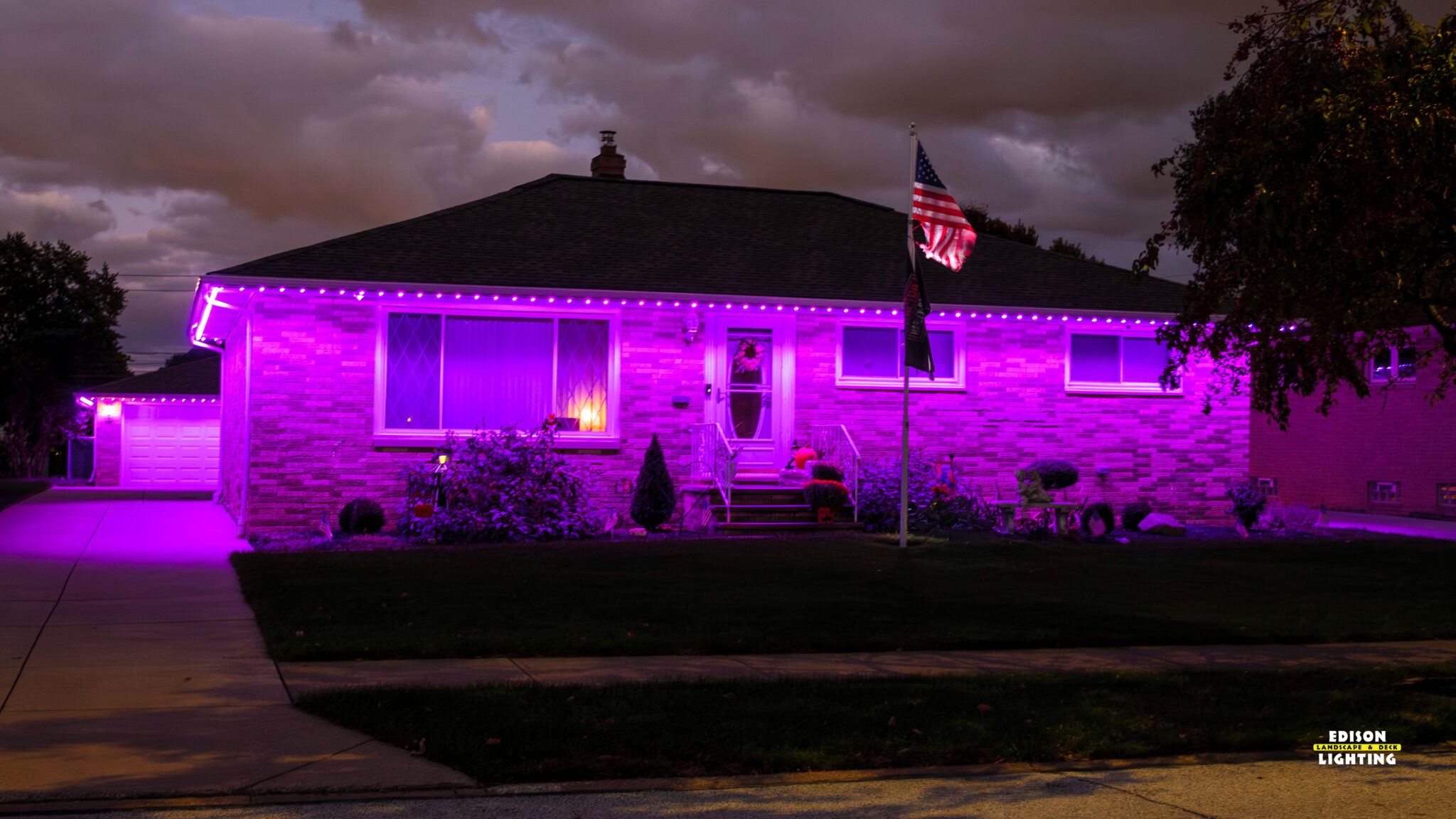 Permanent Holiday Lighting